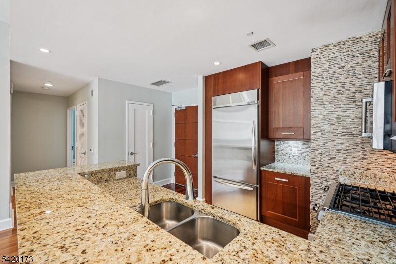 The Watermark - Residential