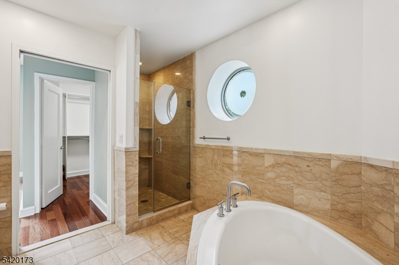 The Watermark - Residential