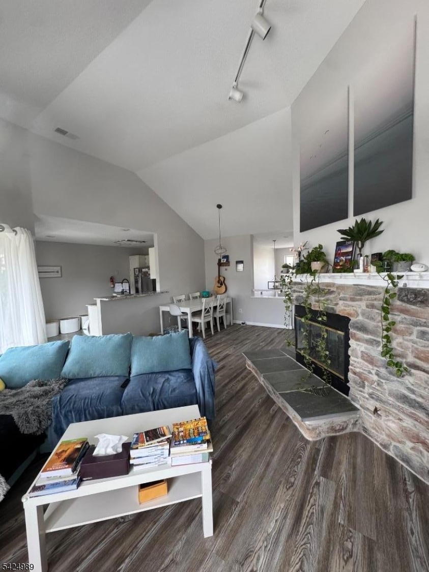 Crystal Springs - Residential