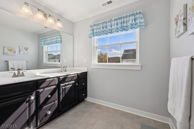 North Village Crossing - Residential