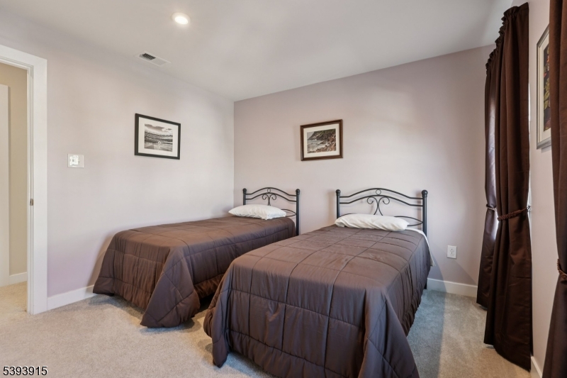 North Village Crossing - Residential