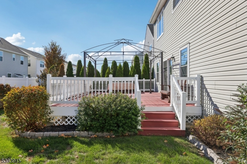 North Village Crossing - Residential