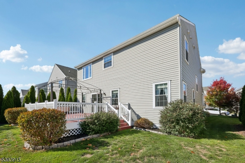 North Village Crossing - Residential