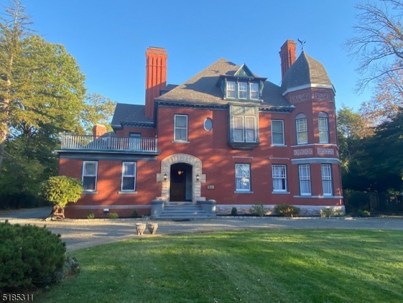 Van Wyck Brooks - Residential Lease