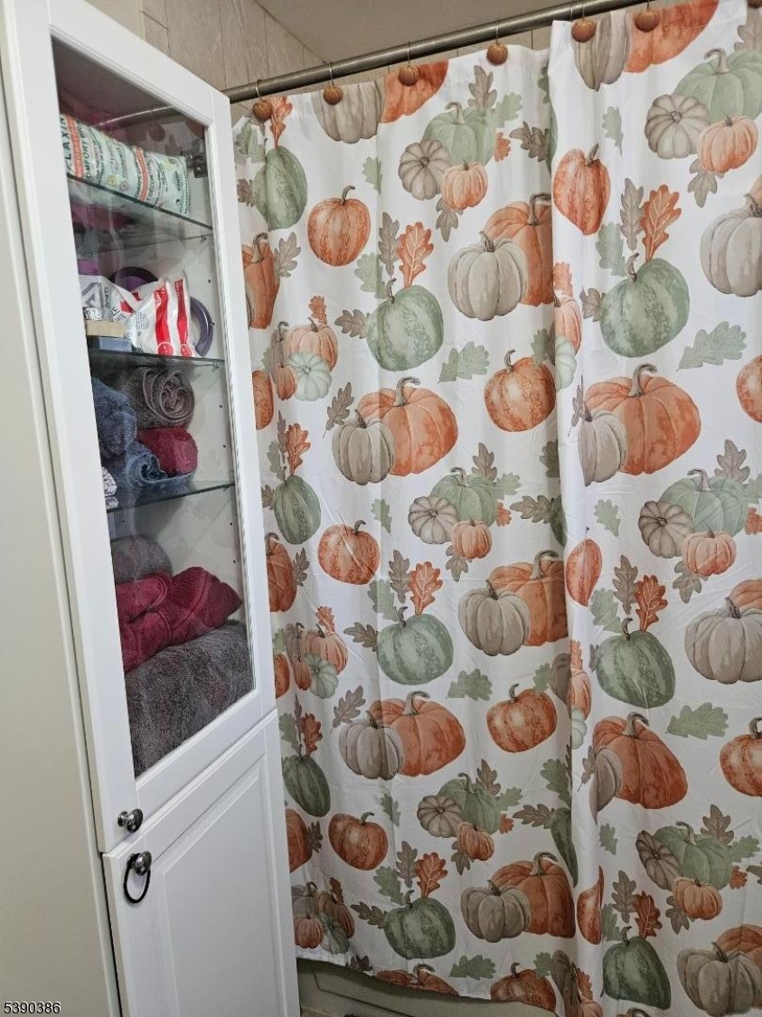 Oaks/North Brunswick Condo - Residential