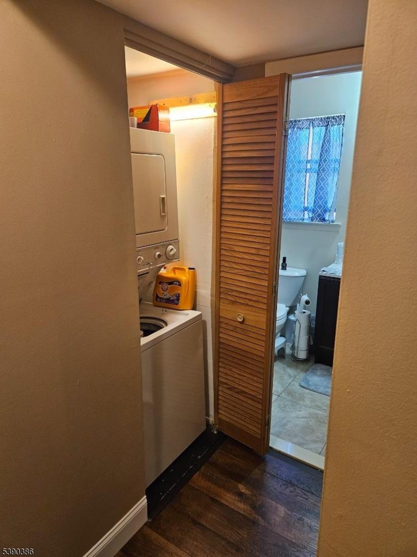 Oaks/North Brunswick Condo - Residential