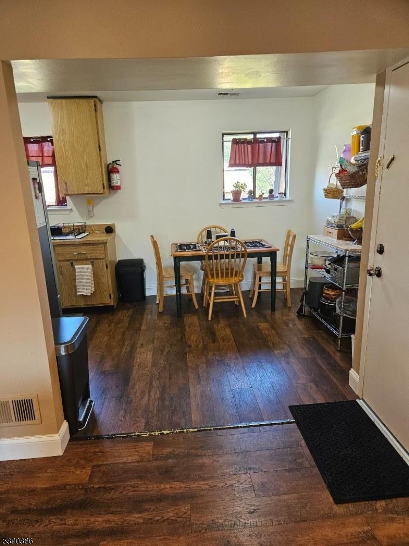 Oaks/North Brunswick Condo - Residential