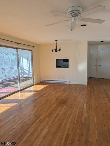 HIGH POINT COUNTRY CLUB - Residential Lease