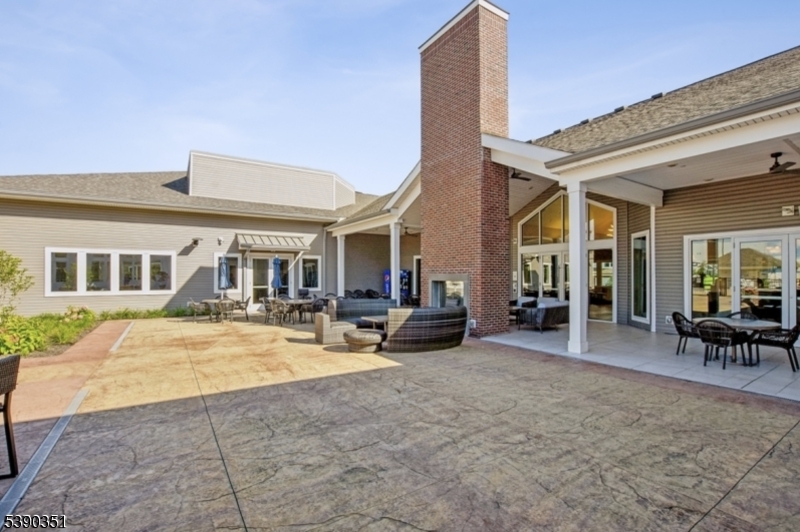 Del Webb at Florham Park - Residential Lease