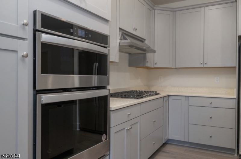 Del Webb at Florham Park - Residential Lease