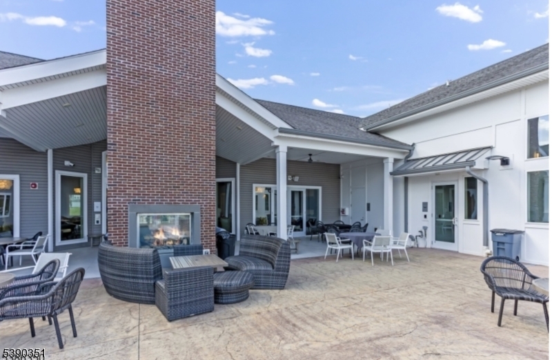 Del Webb at Florham Park - Residential Lease