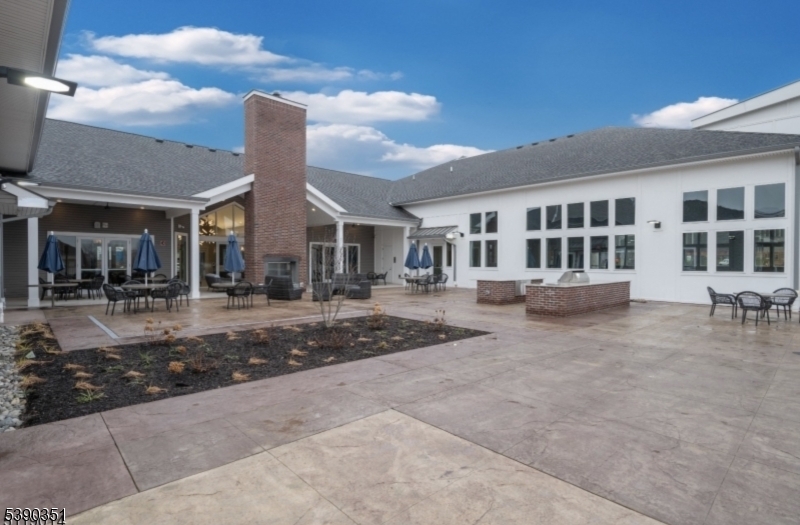 Del Webb at Florham Park - Residential Lease