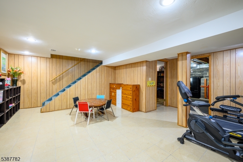 Robin Road Village - Residential