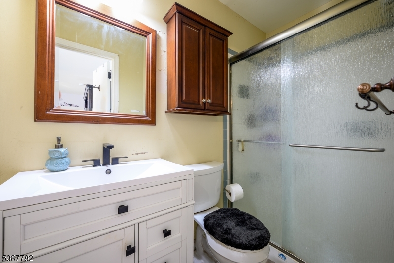 Robin Road Village - Residential