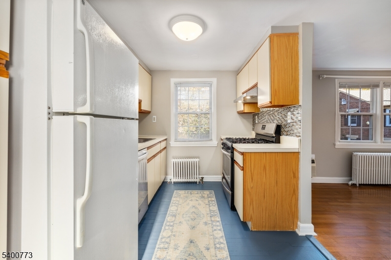 Kahlcrest - Residential