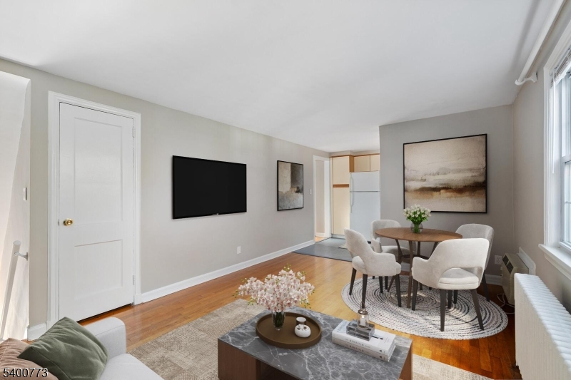 Kahlcrest - Residential