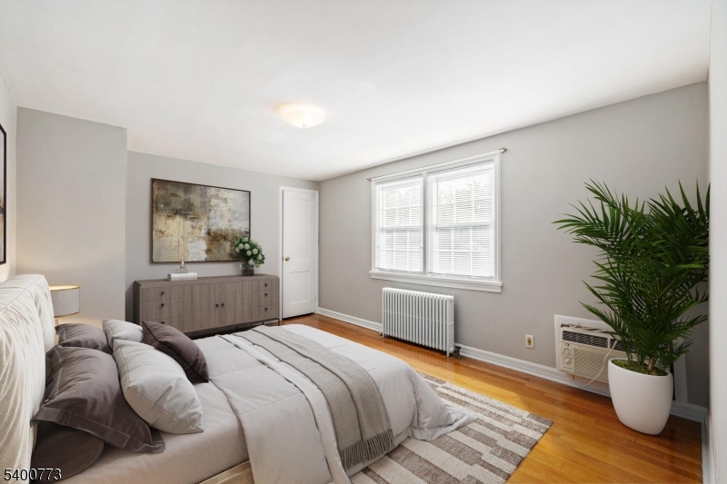 Kahlcrest - Residential