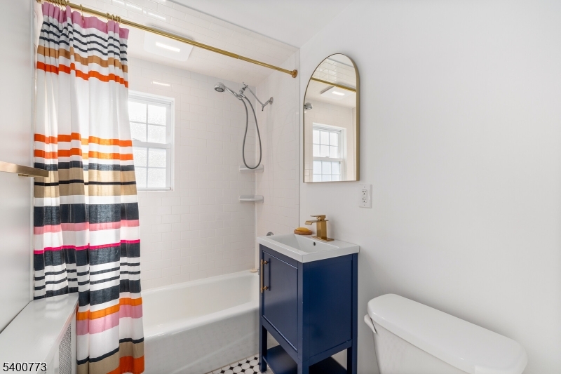 Kahlcrest - Residential