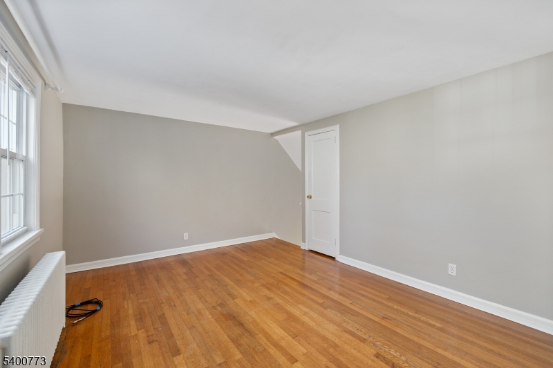 Kahlcrest - Residential