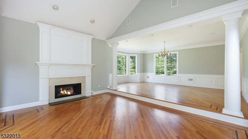 Emerald Pond - Residential