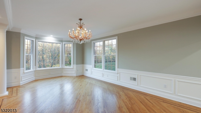 Emerald Pond - Residential