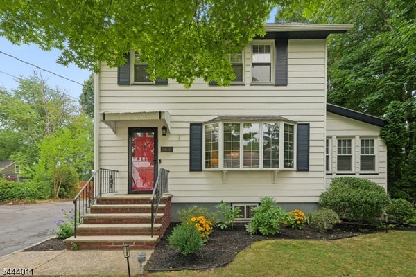 166 TOOKER AVE, SPRINGFIELD, NJ 07081 - Image 11f6c189d0f116daefd559f16fbfa511/4177706298