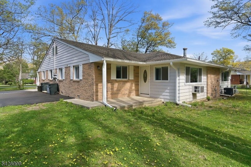 Cedar Glen West - Residential