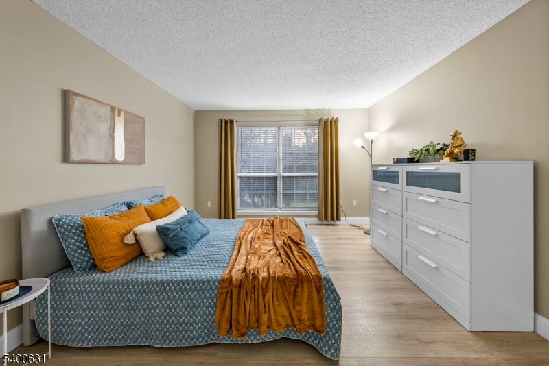 Society Hill III - Residential