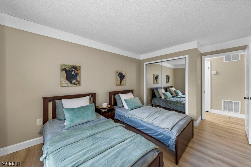 Society Hill III - Residential