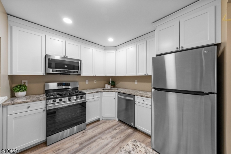 Society Hill III - Residential