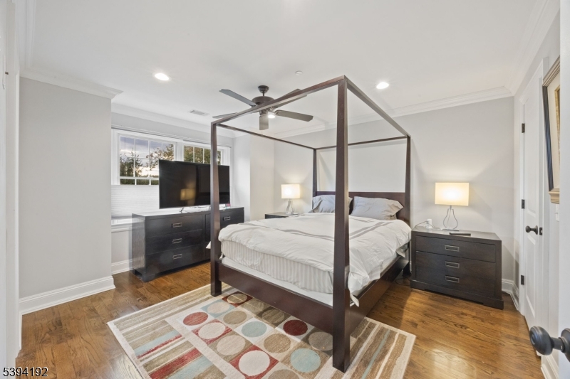 BROWNSTONES AT CALDWELL - Residential