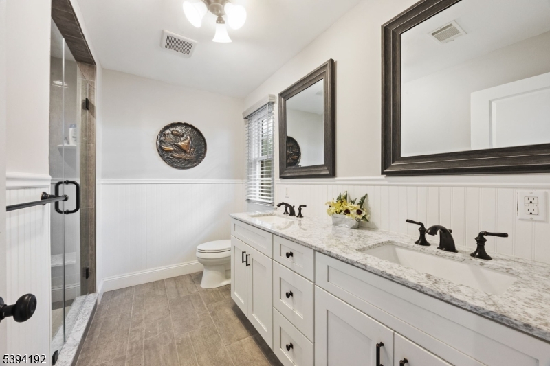 BROWNSTONES AT CALDWELL - Residential