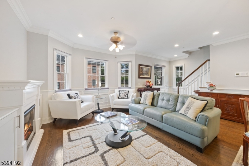 BROWNSTONES AT CALDWELL - Residential