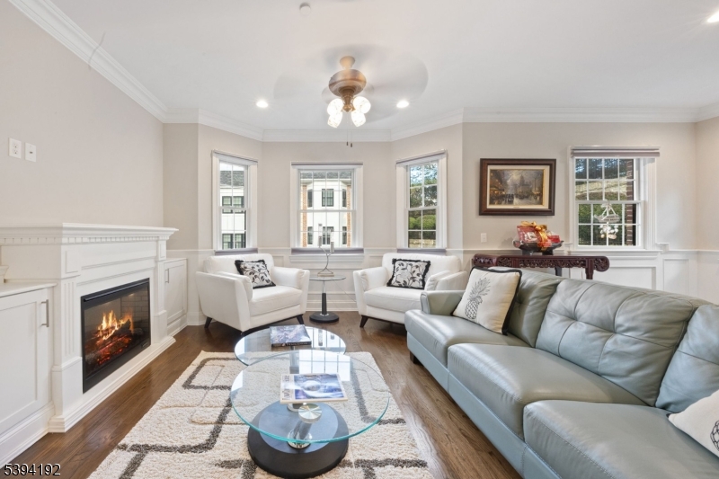 BROWNSTONES AT CALDWELL - Residential