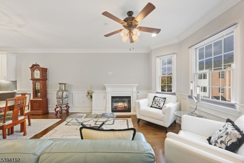 BROWNSTONES AT CALDWELL - Residential