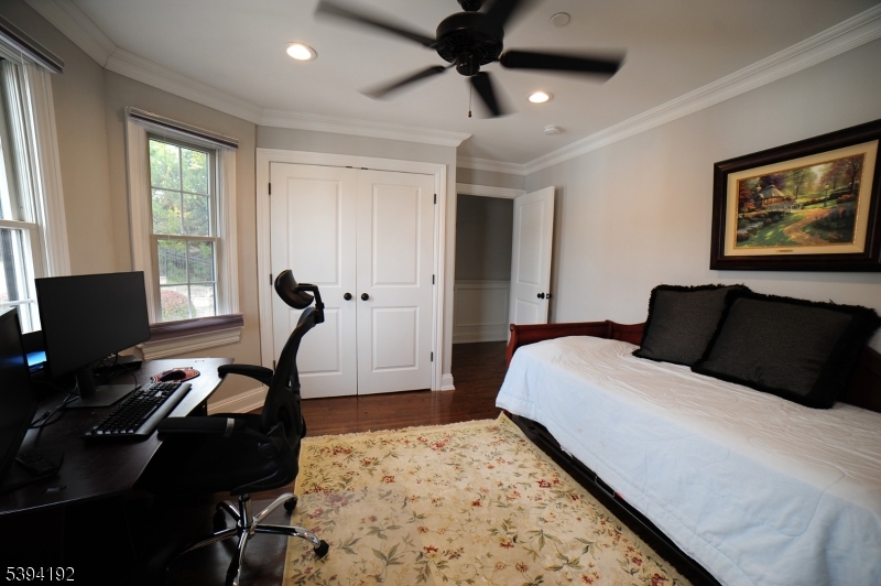 BROWNSTONES AT CALDWELL - Residential