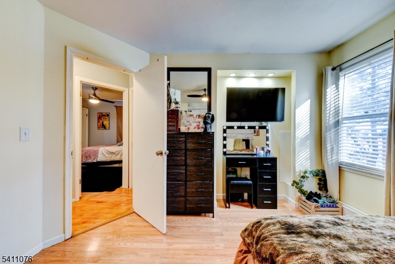 White Meadow Lake - Residential