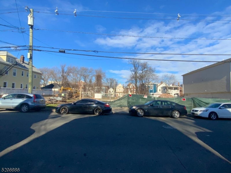 Photo 2 of 2 of 127 Franklin St land