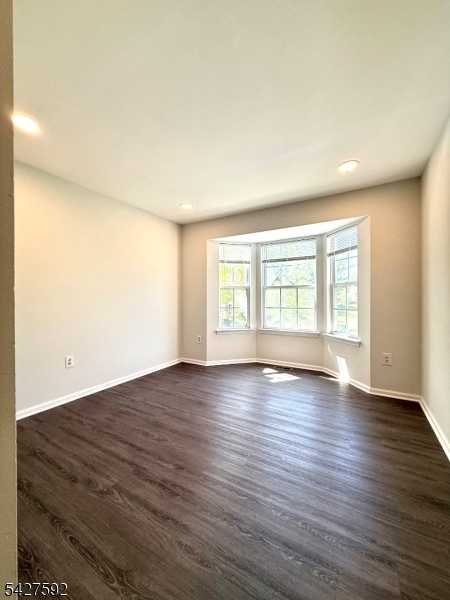 WYNNEFIELD AT SOMERSET - Residential