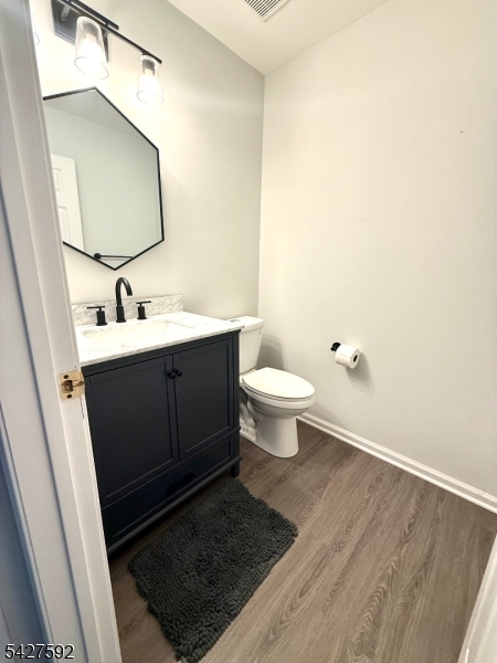 WYNNEFIELD AT SOMERSET - Residential