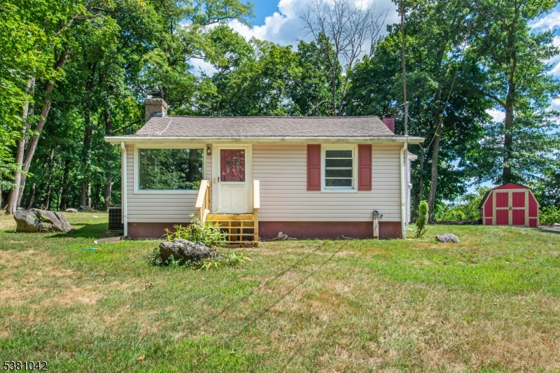 Lake Hiawatha - Residential Lease