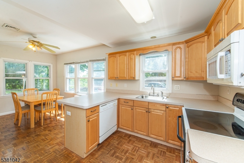 Lake Hiawatha - Residential Lease