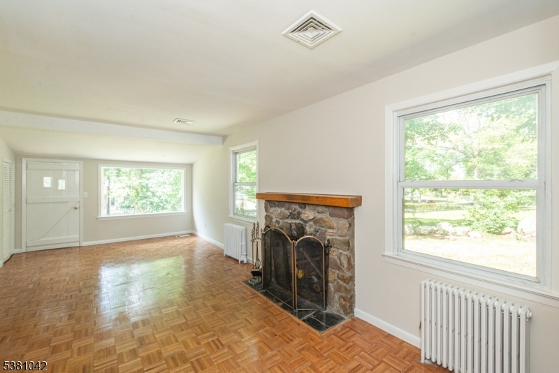 Lake Hiawatha - Residential Lease