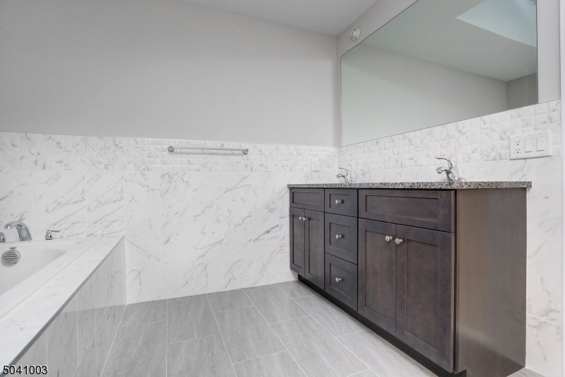 Fox Run Estates - Residential