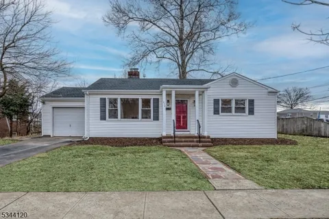 MLS: 3951214