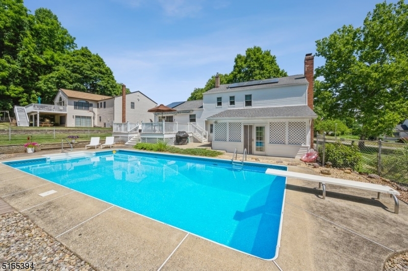 CEDAR KNOLLS - Residential