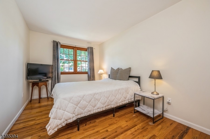 CEDAR KNOLLS - Residential