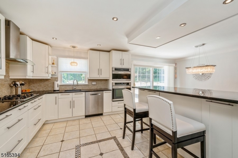 CEDAR KNOLLS - Residential