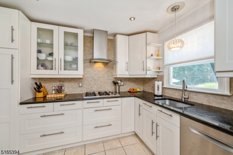 CEDAR KNOLLS - Residential