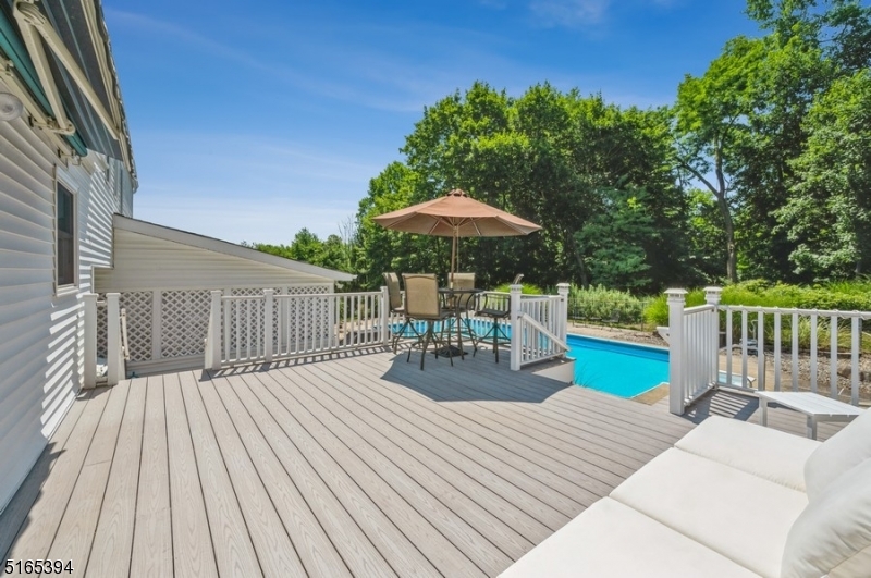 CEDAR KNOLLS - Residential